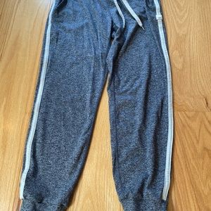 Gray vuori jogger pants XS